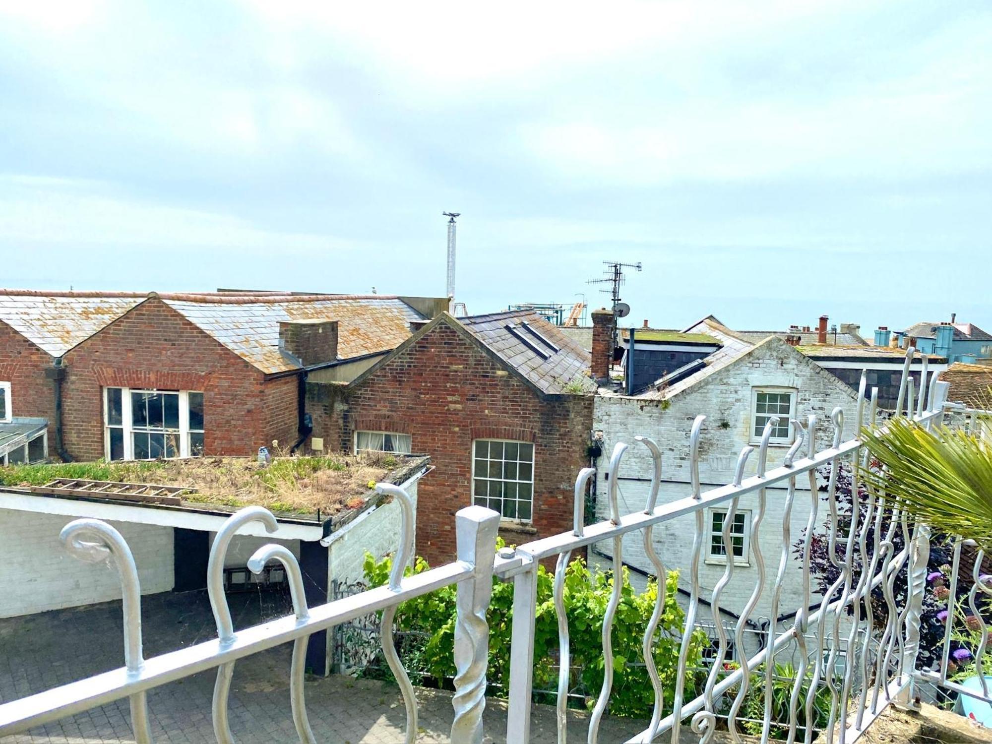 The Retro Retreat With Free Parking Hastings Exterior foto